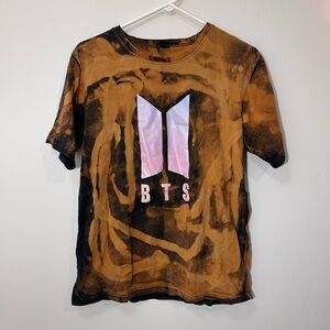 Korean K-Pop BTS Love Yourself Ombre Colored  Design T-Shirt Size Medium
